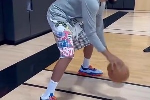 现在看估计不是毒奶！巴克利曾预测NBA总决赛：尼克斯6场夺冠